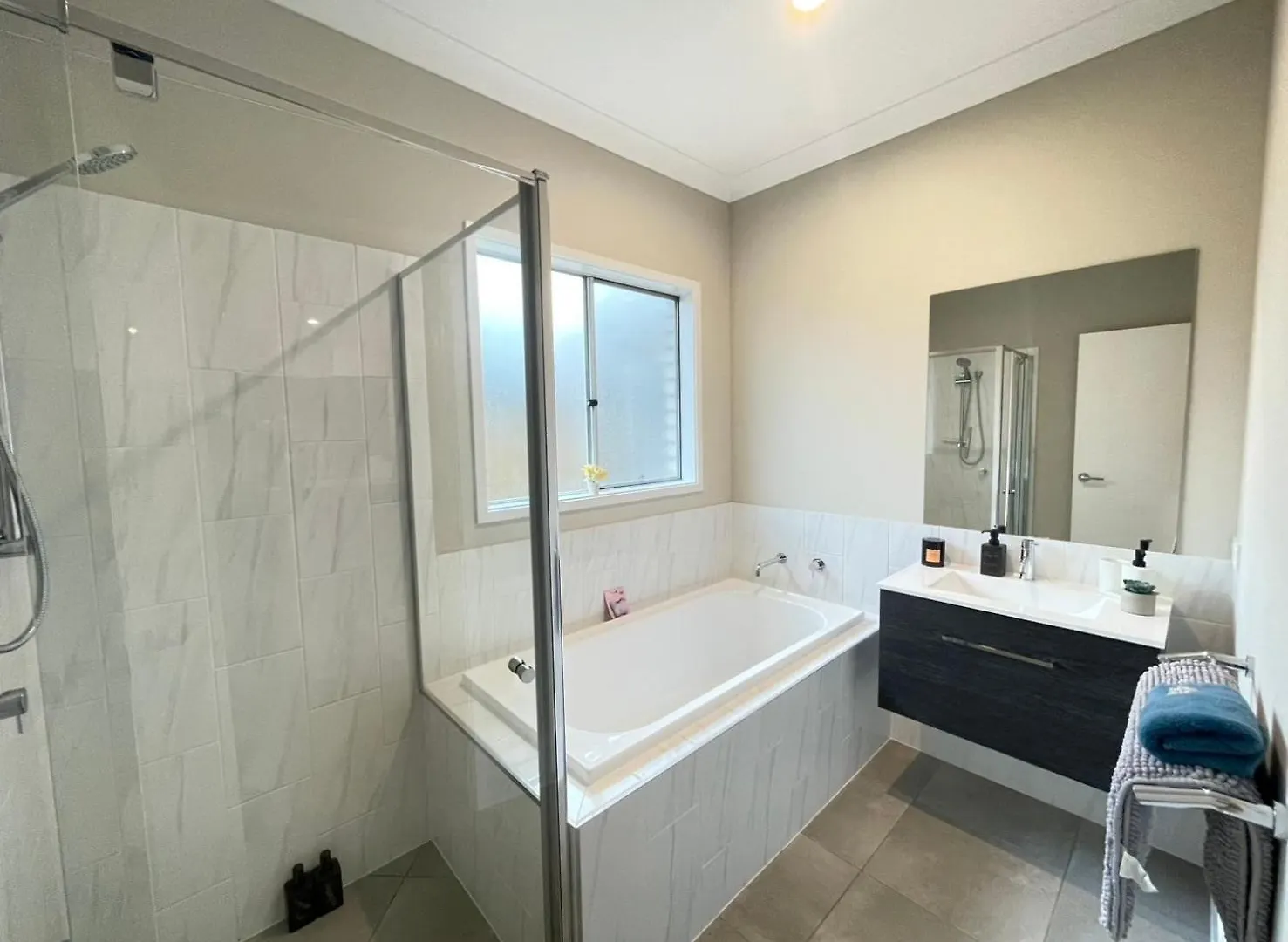 Elegant Retreat In Griffin A Stylish Getaway Villa