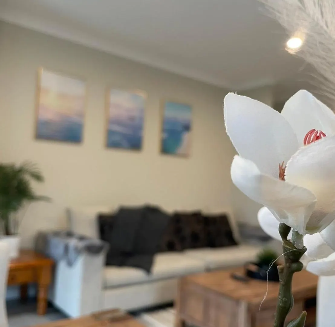Elegant Retreat In Griffin A Stylish Getaway Villa