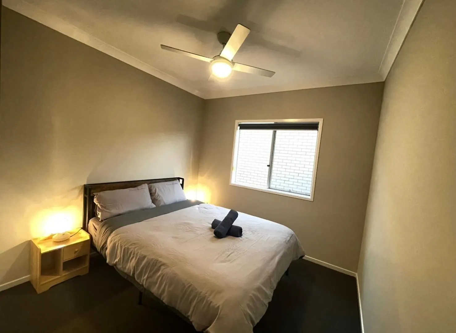 Elegant Retreat In Griffin A Stylish Getaway Villa 0*,  Australia
